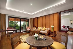 1 Bedroom Suite | Down duvets, minibar, in-room safe, desk - InterContinental Xishuangbanna Resort by IHG (Xishuangbanna Dai)