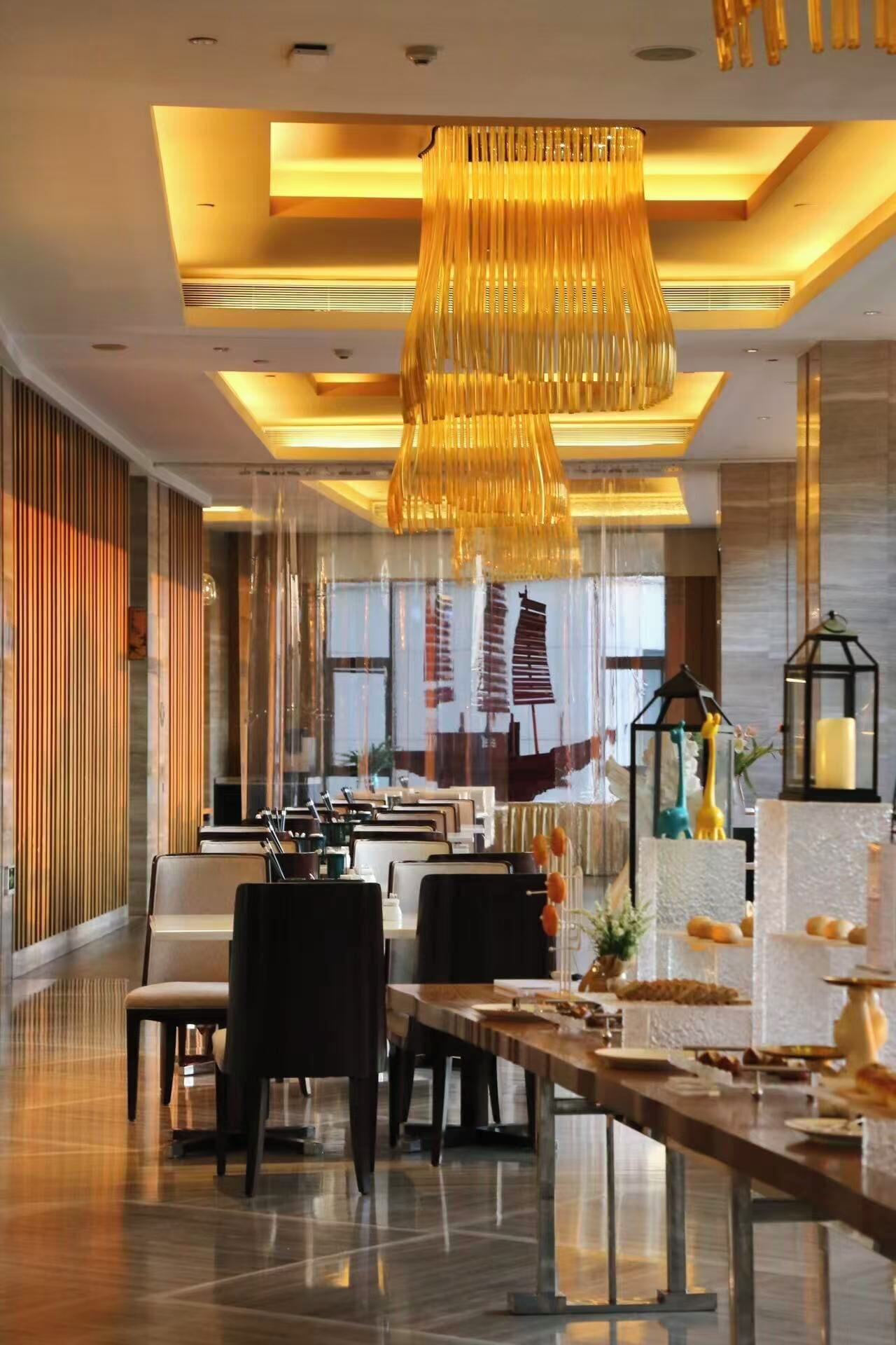 朝食 (ビュッフェ)、毎日提供 (1 名様 108.00 CNY)