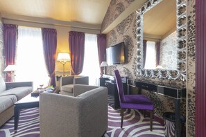 Junior Suite | Frette Italian sheets, hypo-allergenic bedding, memory-foam beds