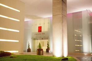 Exterior - Fiesta Inn Puebla Las Animas (Puebla)