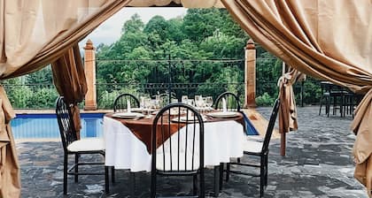 Hotel and Suites Mansion San Antonio
