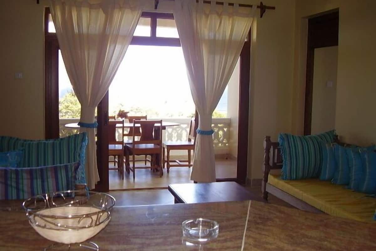 standard cottage, 1 bedroom | balcony