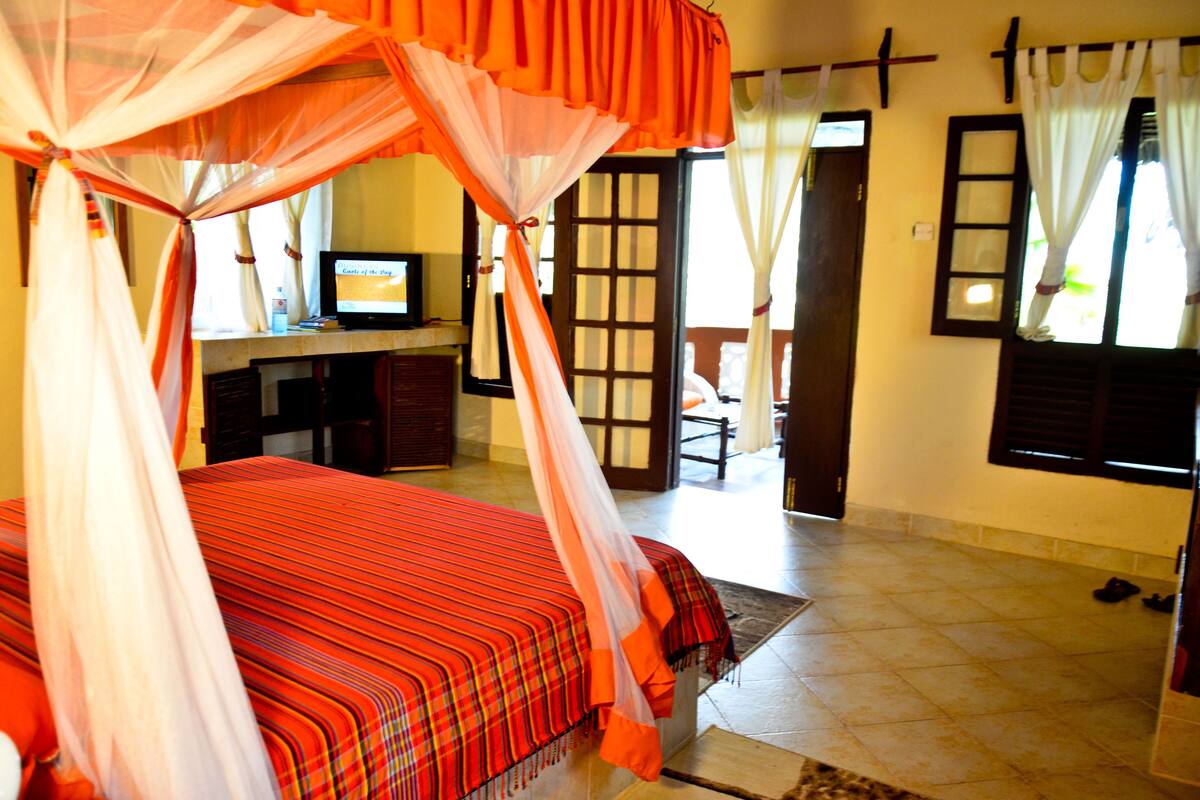 in-room safe, individually furnished, desk, rollaway beds