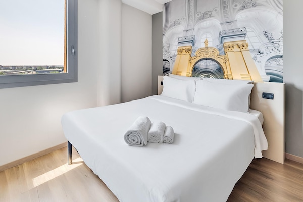 Habitación doble superior, no fumadores | Caja fuerte, escritorio, espacio para trabajar con un portátil