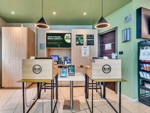 Lobby - B&B Hotel Torino Orbassano (Turin)