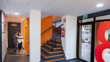 ๋ด๋ถ ์
๊ตฌ