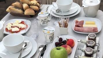 Kontinental morgenmad hver dag mod et gebyr