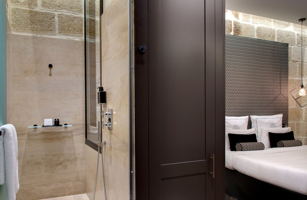 Boutique Hotel des Remparts & SPA by null