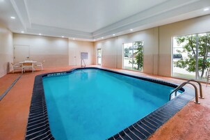 Una piscina techada