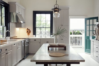Free daily buffet breakfast at Ridley House - Key West Historic Inns