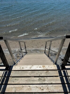 Lake - Timber House Resort (Brighton)