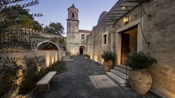 Entrada de la propiedad