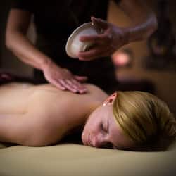 Couples treatment room(s), sauna, Turkish bath/hammam, body treatments
