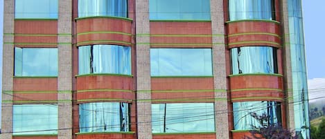 Fachada de la propiedad