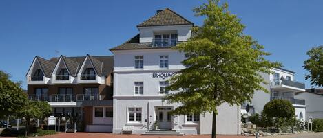 مدخل المنشأة