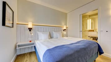 Standard-Doppelzimmer | Allergikerbettwaren, Daunenbettdecken, Zimmersafe, kostenloses WLAN