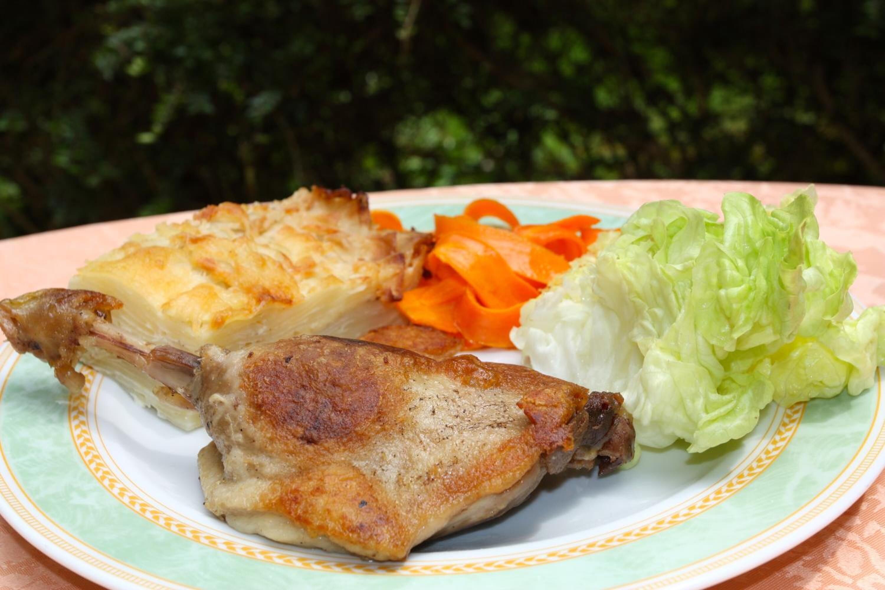 breakfast, dinner served; french cuisine, pool views