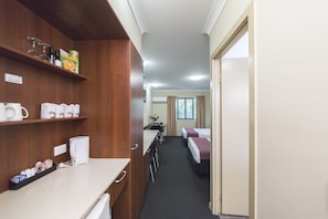 Queen Quad Room