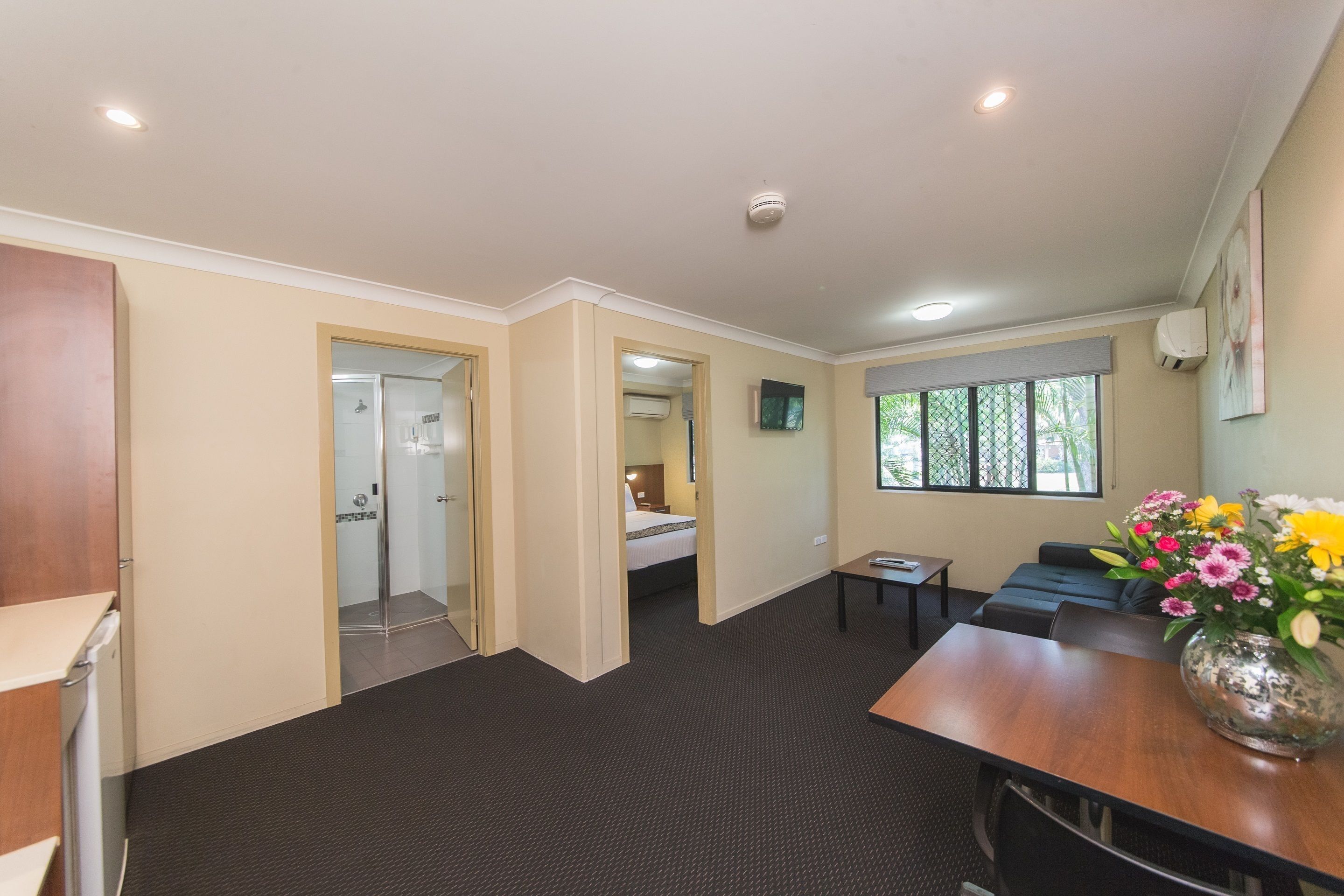 Premium bedding, soundproofing, iron/ironing board, free WiFi