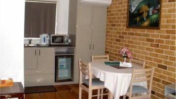 Fridge, microwave, coffee/tea maker, electric kettle