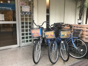 Bicycling - Hotel Toyo (Osaka)