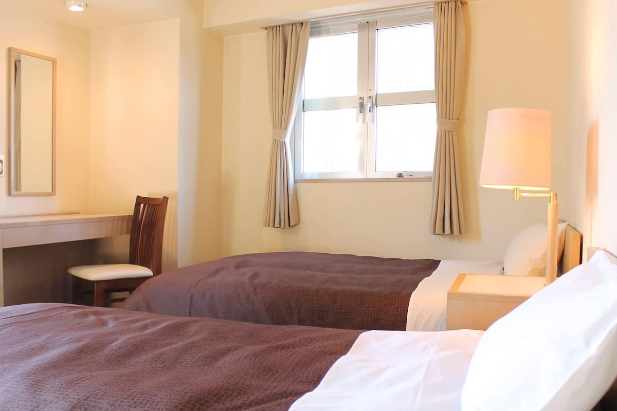 Individually decorated, desk, iron/ironing board, free WiFi