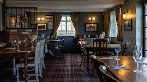 Restaurant - The Countryman Inn (Dorchester)