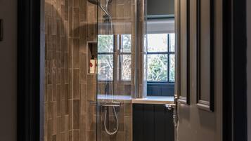 Family Suite, Ensuite (2 Adults & 2 Children ) | Bathroom