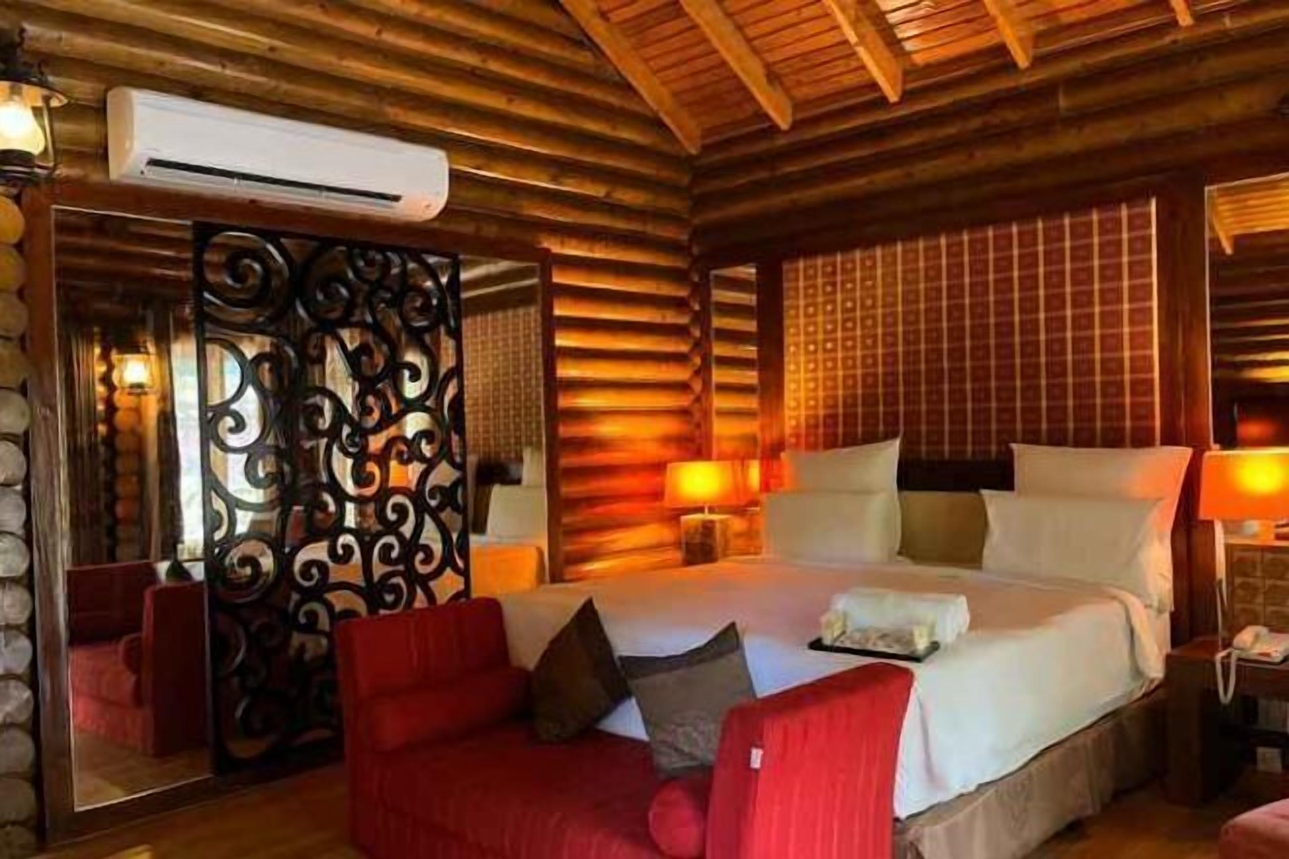 Minibar, in-room safe, blackout curtains, iron/ironing board