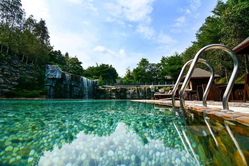 Philea Resort & Spa
