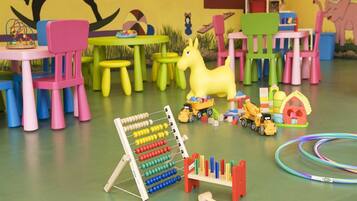 Children’s play area – indoor