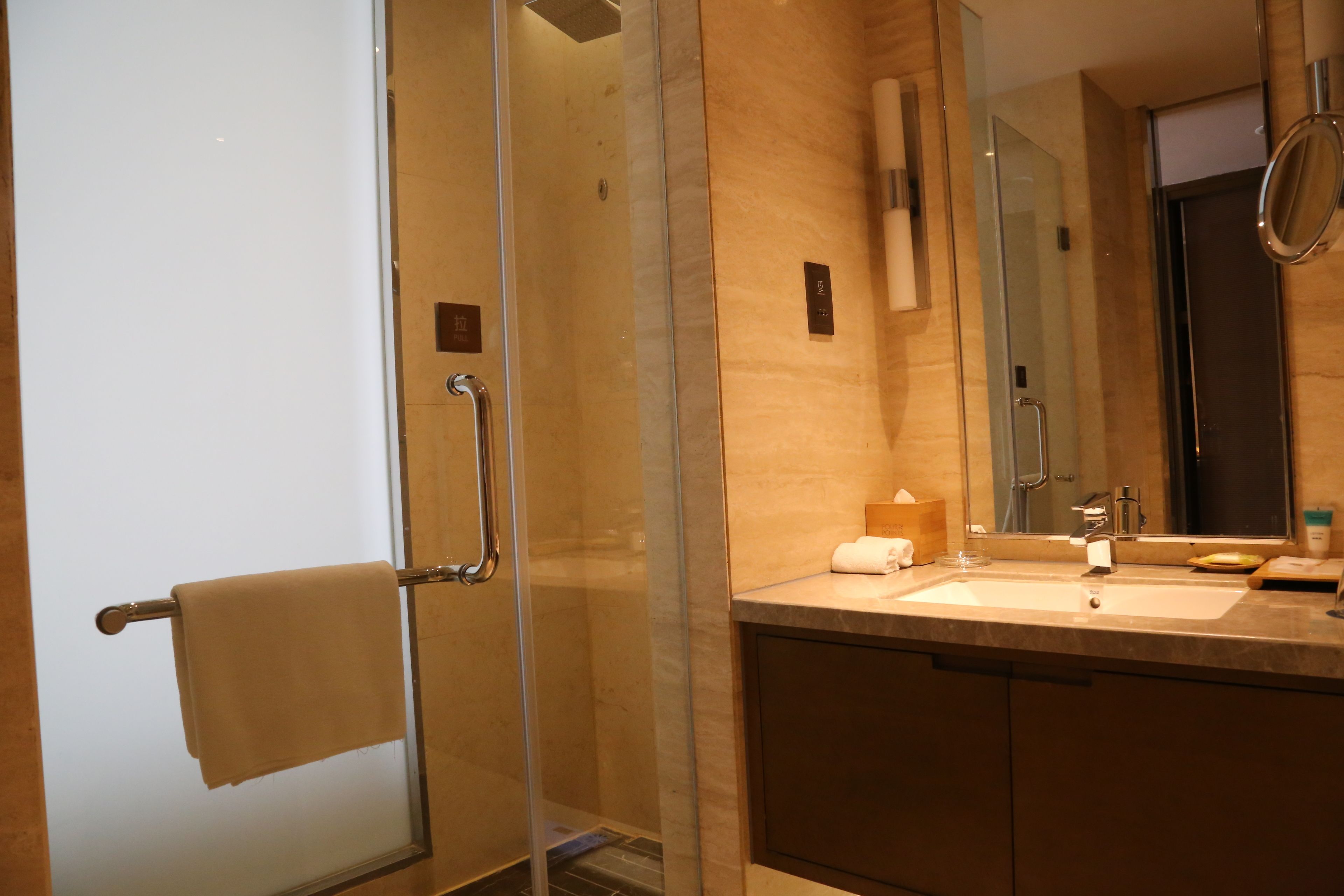 hypo-allergenic bedding, minibar, in-room safe, desk