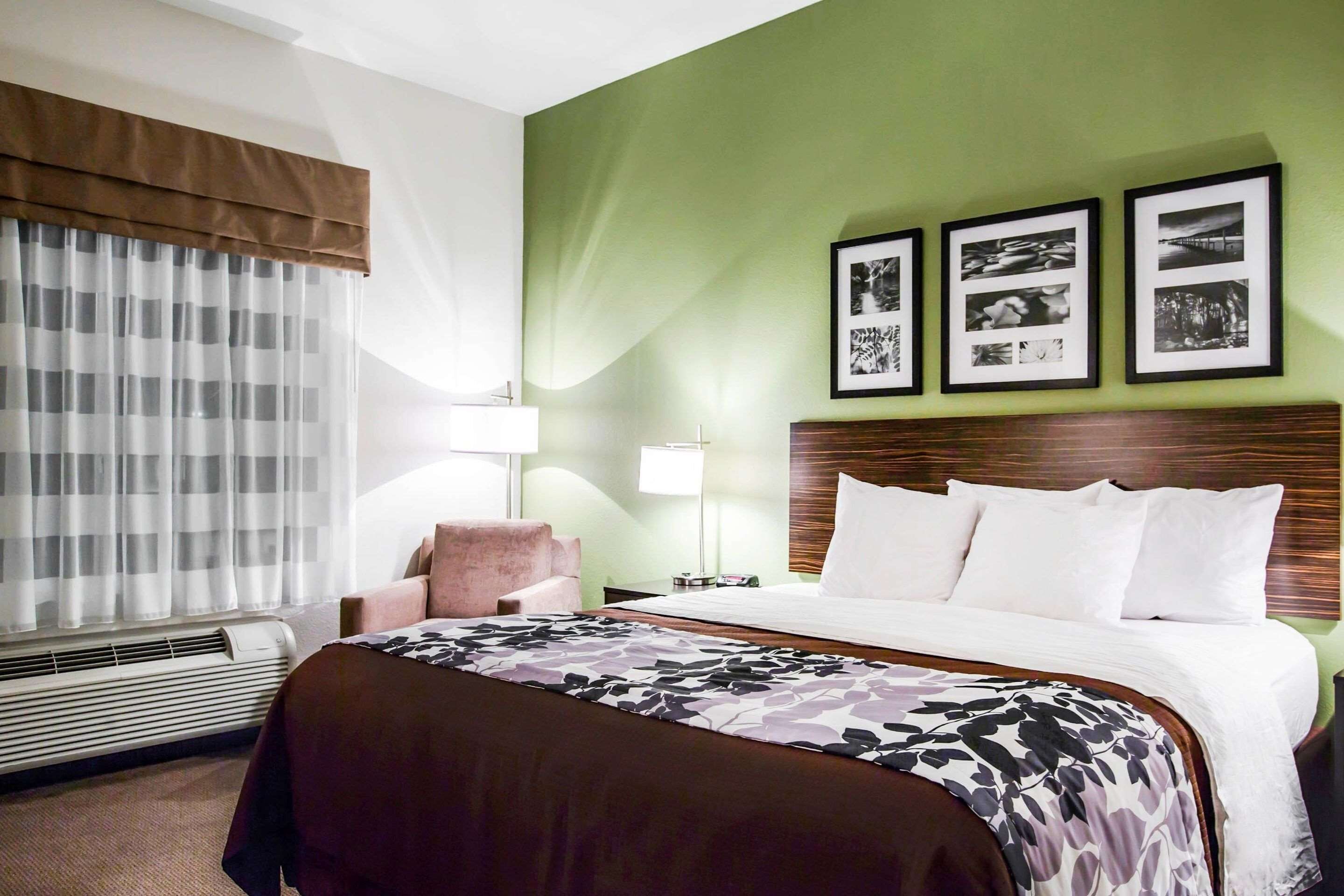 Schreibtisch, Bügeleisen/Bügelbrett, kostenloses WLAN, Bettwäsche