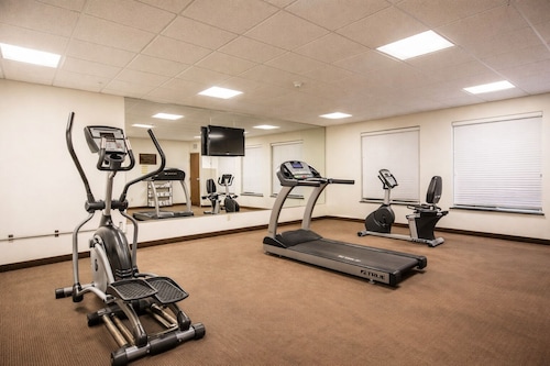 Sleep Inn & Suites Marion - Military Institute