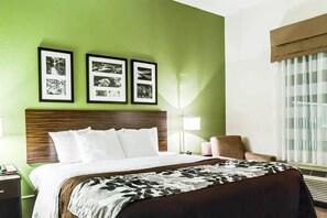 Desk, iron/ironing board, free WiFi, bed sheets - Sleep Inn & Suites Marion - Military Institute (Marion)