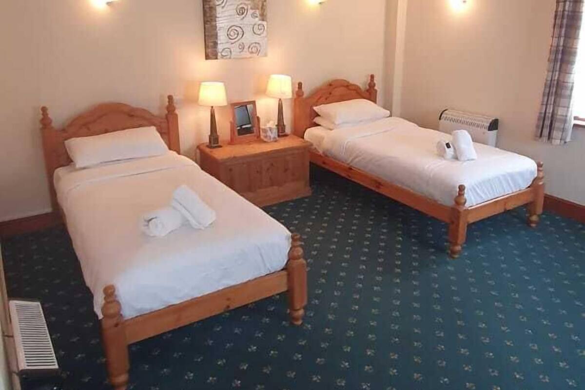 Twin Room, Ensuite