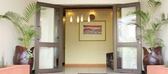 Nairobi Transit Hotel