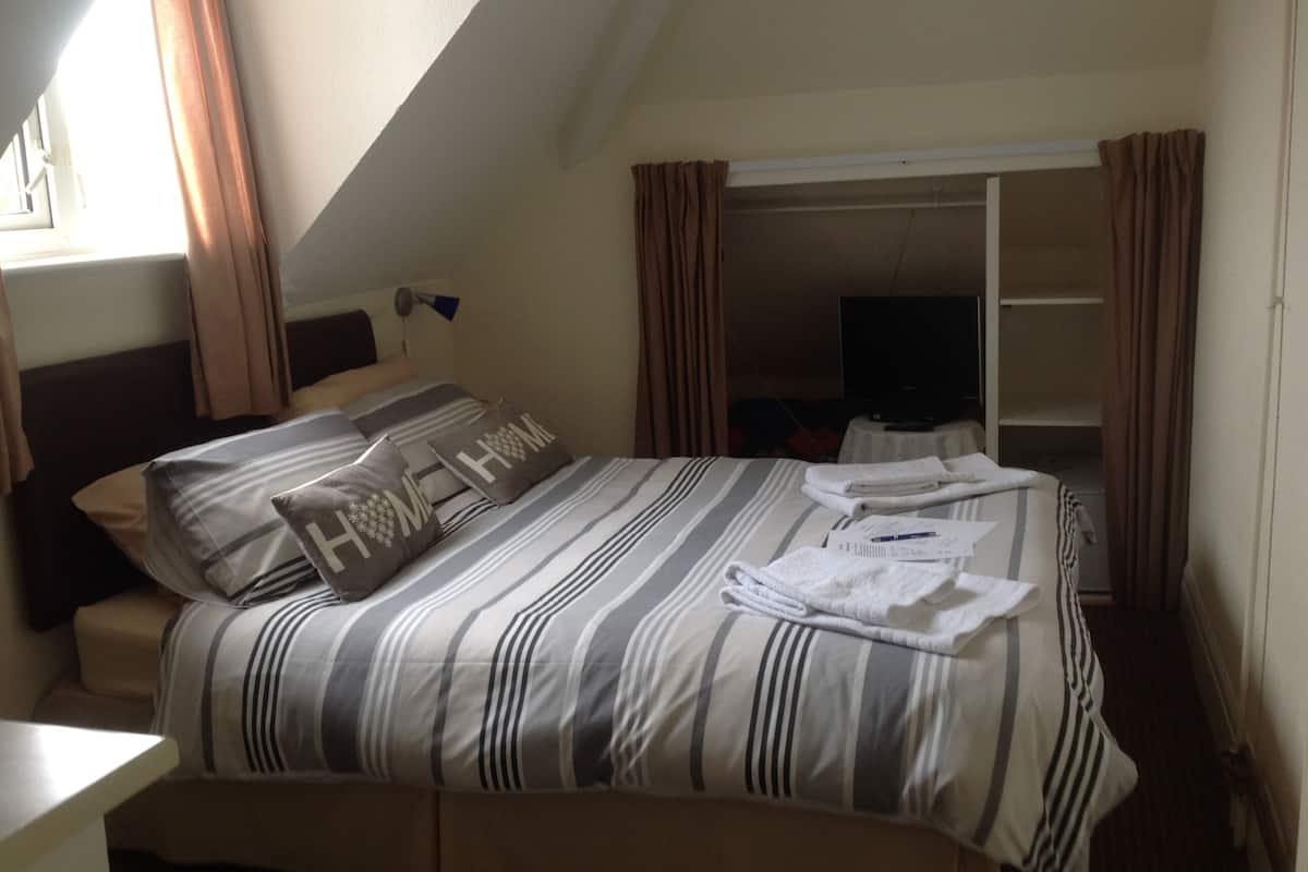 Double Room, Shared Bathroom