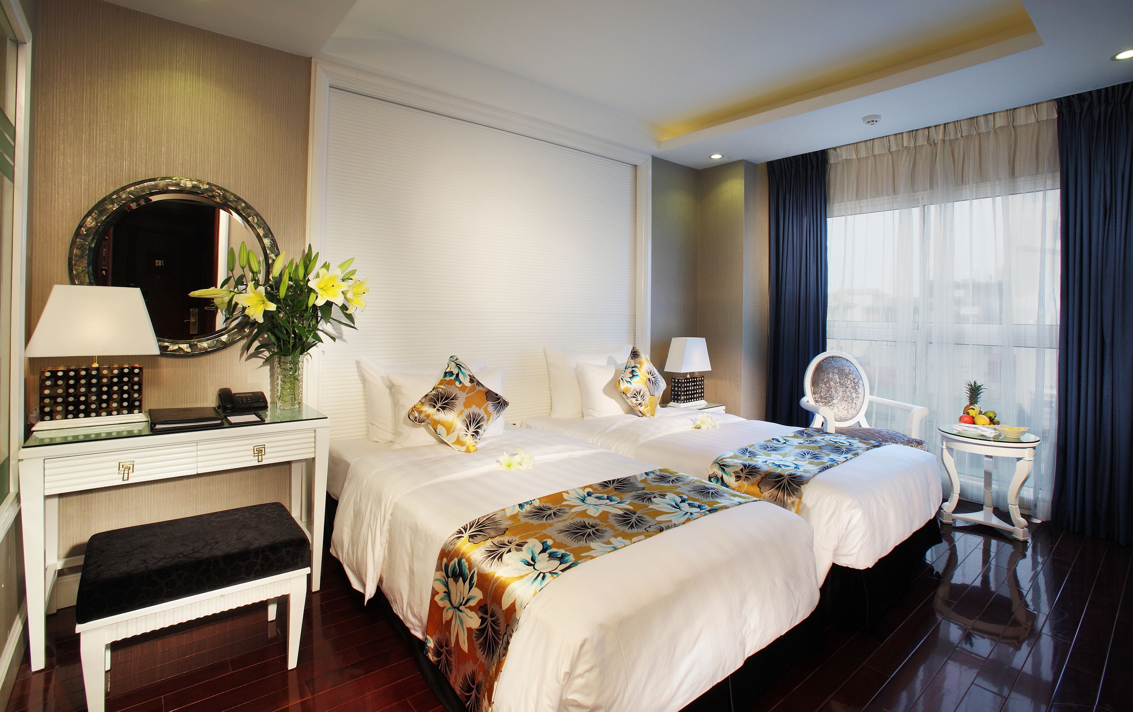 luxury room | 1 bedroom, premium bedding, minibar, in-room safe