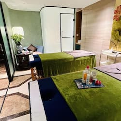 Steam room, body treatments, facials, massages