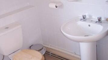 Wastafel kamar mandi