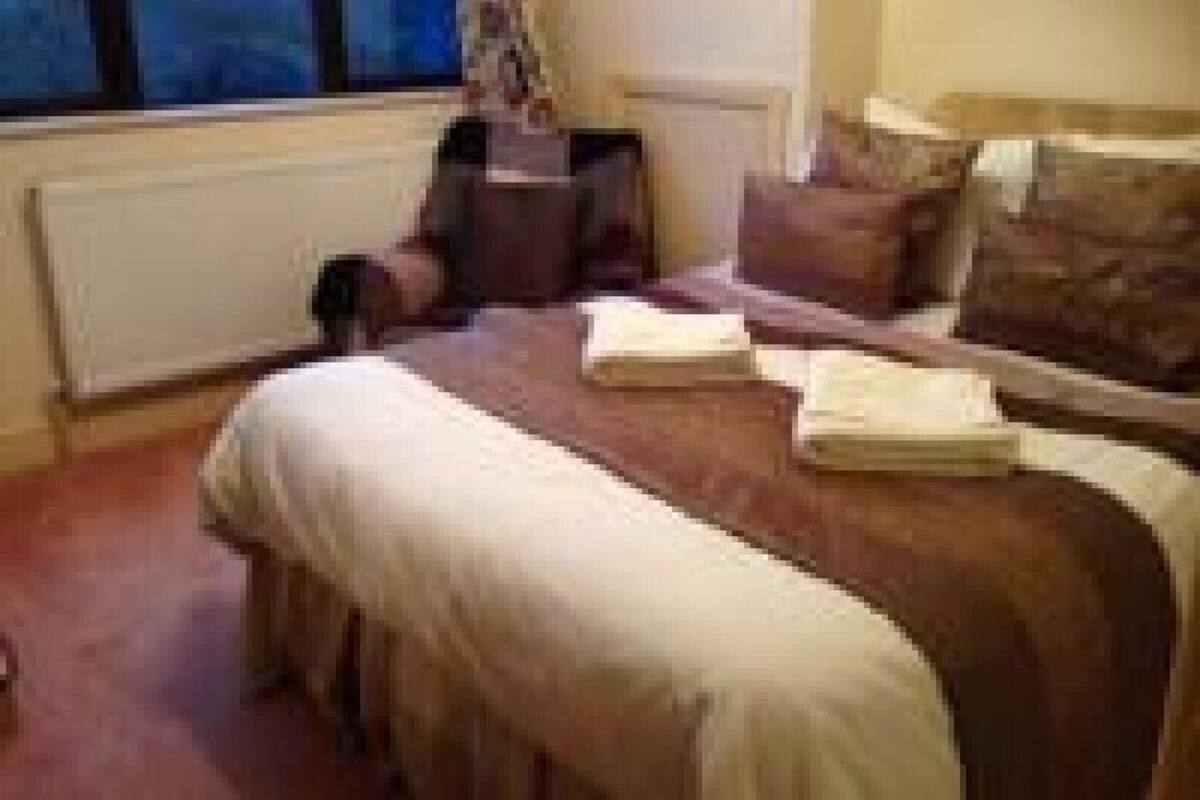 Doppelzimmer, mit Bad (Cosy Double, Bath only)