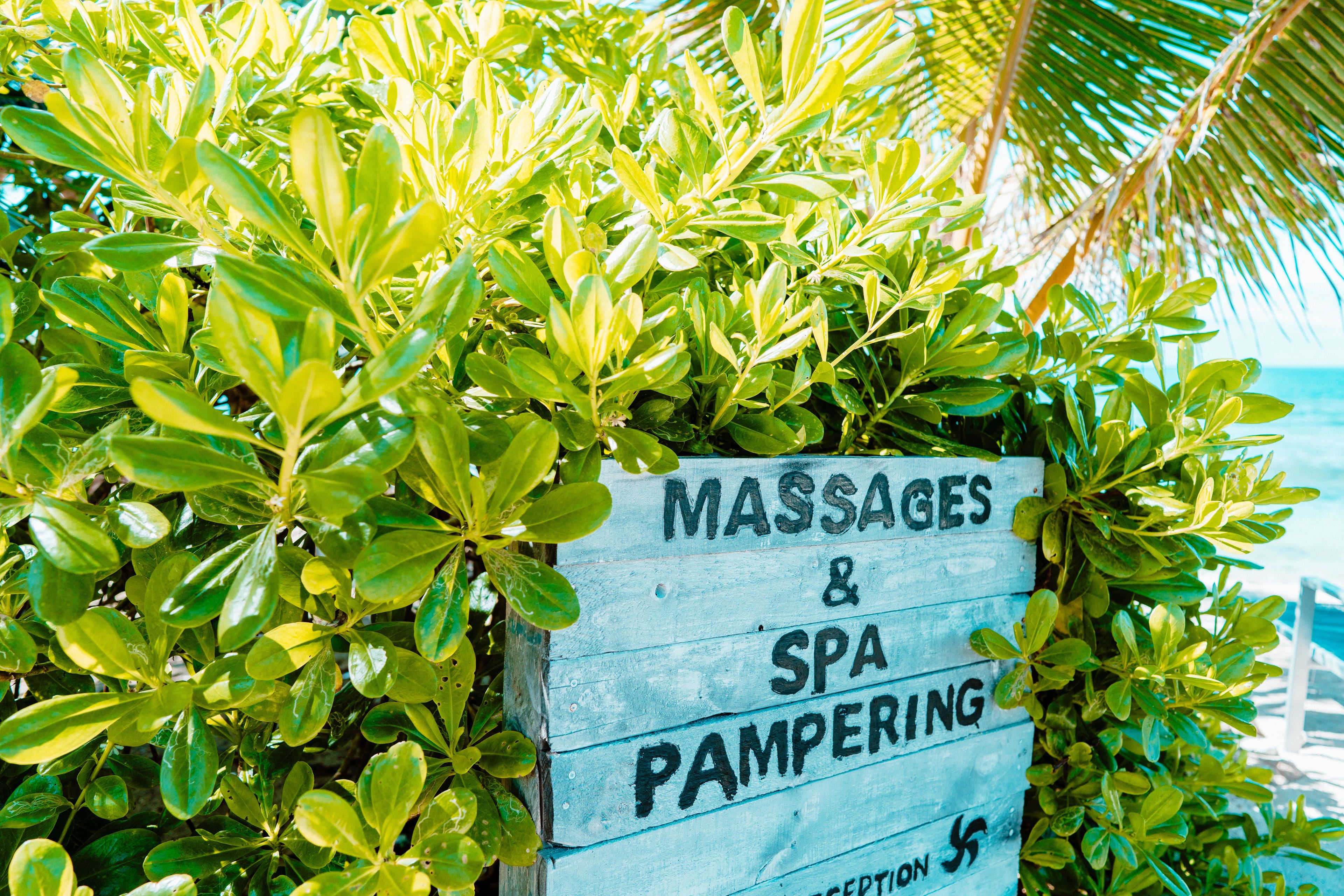 couples treatment room(s), hot stone massages, deep-tissue massages