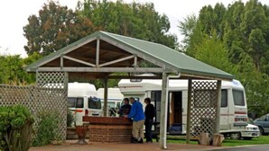 Área de parrillas y picnic