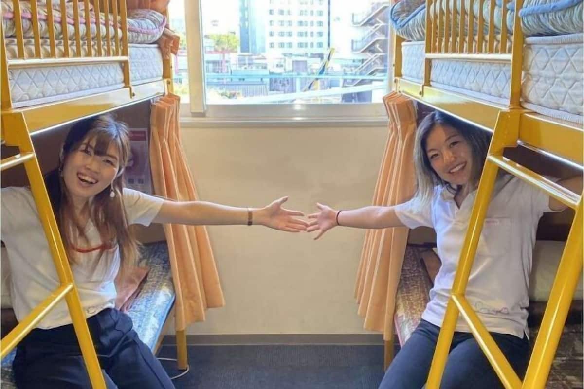 1 bedroom, blackout drapes, iron/ironing board, free WiFi