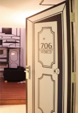 Loft (Fantasy World) | Zimmersafe, Zustellbetten, kostenloses WLAN