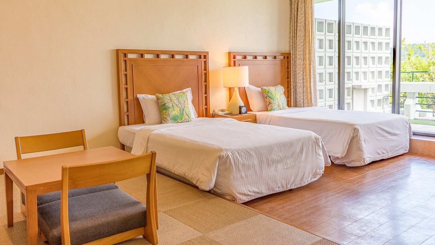 In-room safe, free WiFi, bed sheets