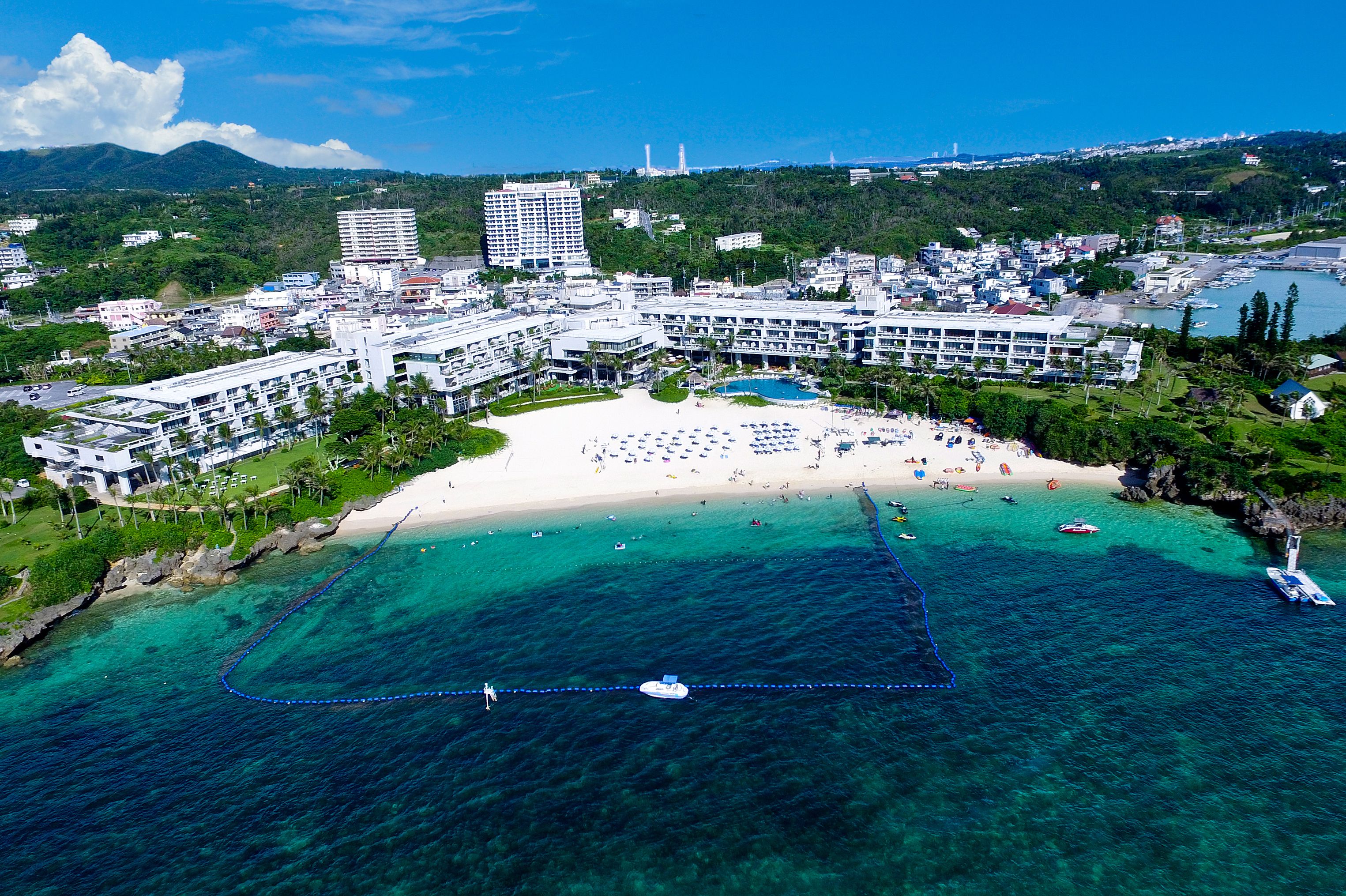 منظر من الجو على ارتفاع عالٍ