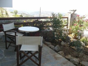 Terrace/patio - Marina Hotel (Anogia)