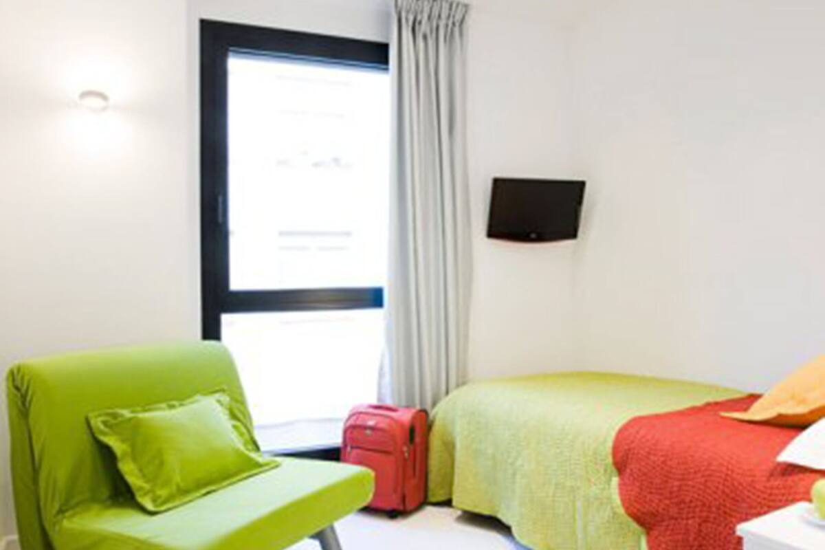 Single Room | Soundproofing, WiFi (free)